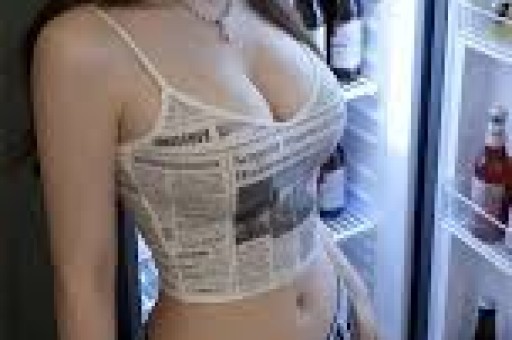 “211毕业当保安”本人已找到新工作曾陷“借母校引流”争议被约谈后遭开除仍视张雪峰为职业榜样